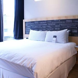 Habitación con Cama King